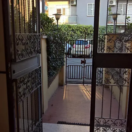 Centocelle Holiday House Διαμέρισμα